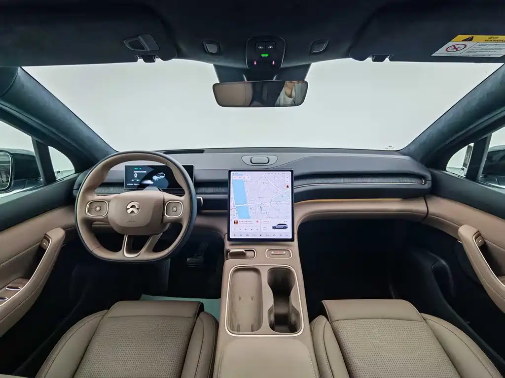 NIO NIO ES6 2024 Model 75kWh 2025 - thumbnail 13