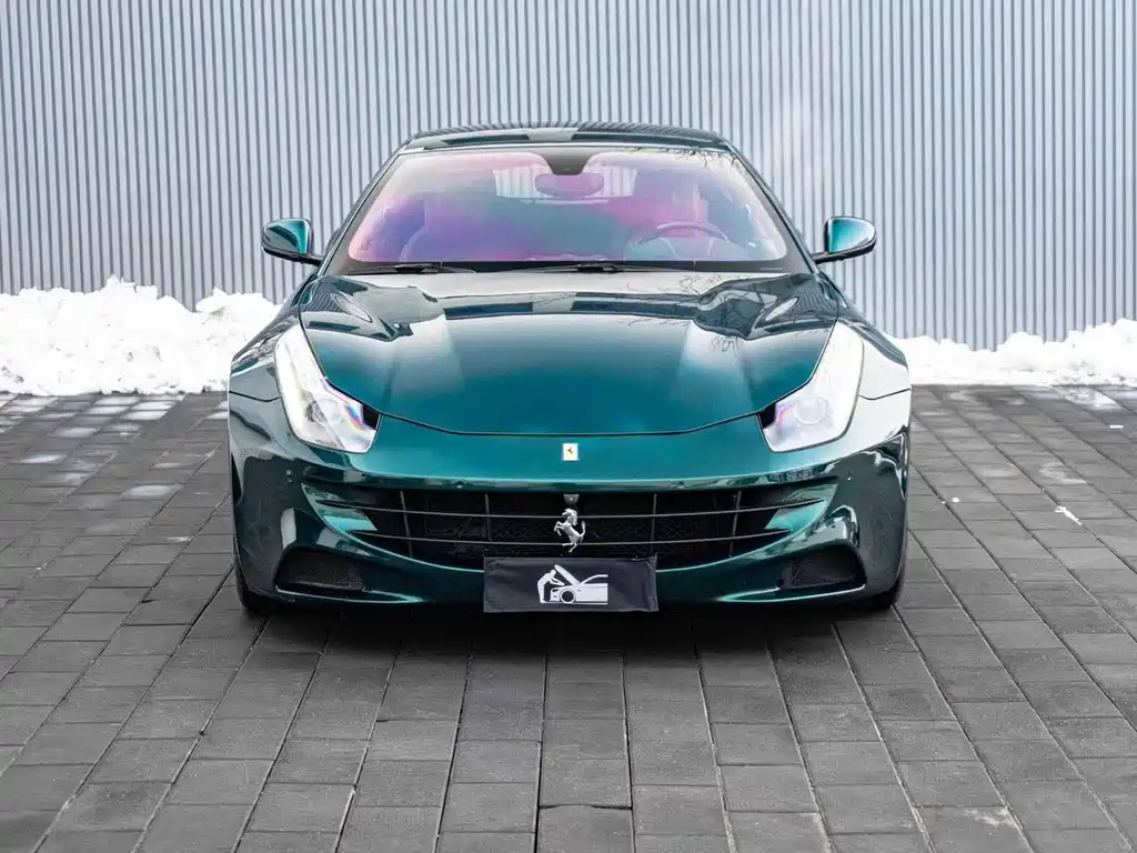 Ferrari Ferrari FF 2012 6.3L V12 2013 - thumbnail 2