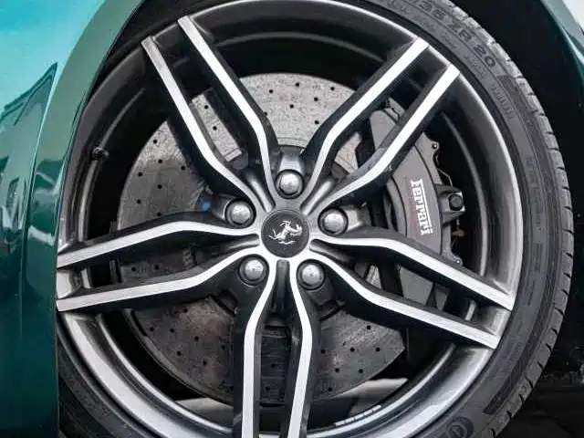 Ferrari Ferrari FF 2012 6.3L V12 2013 - thumbnail 8