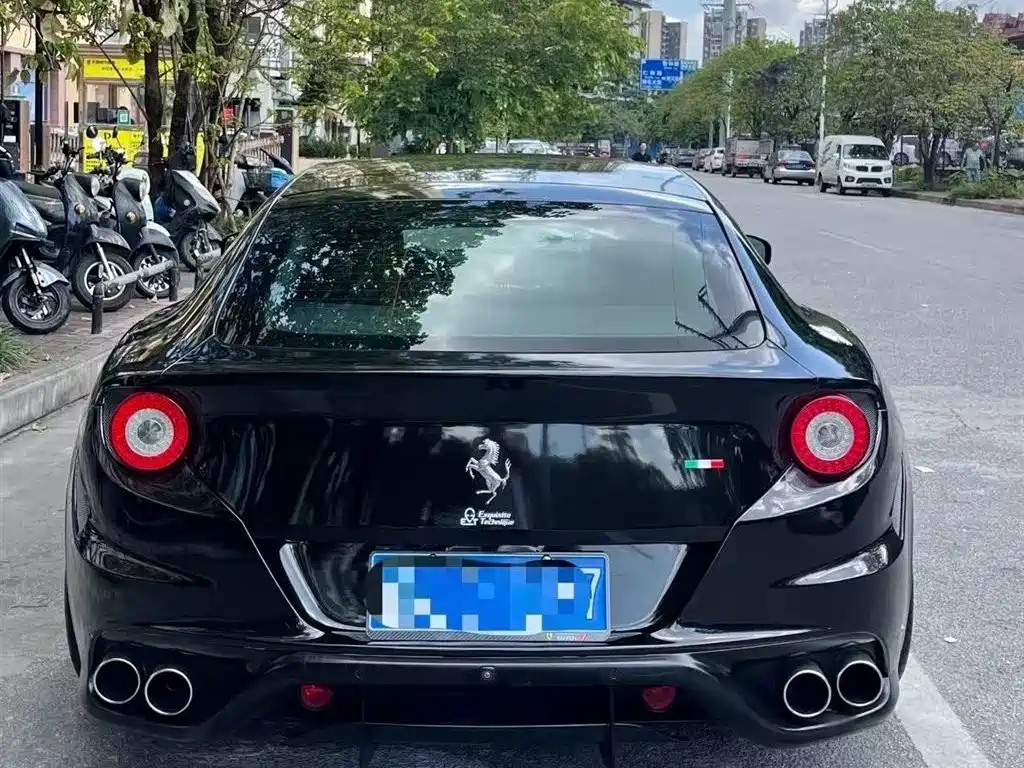 Ferrari Ferrari FF 2012 6.3L V12 2011 - thumbnail 4