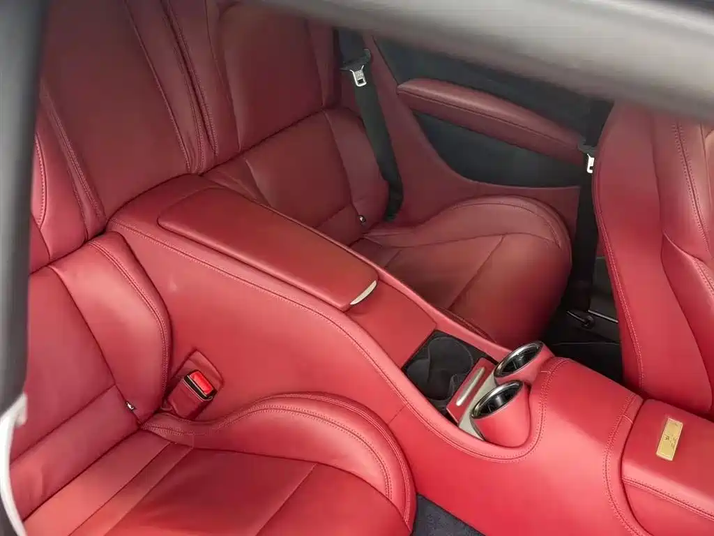 Ferrari Ferrari FF 2012 6.3L V12 2011 - thumbnail 12