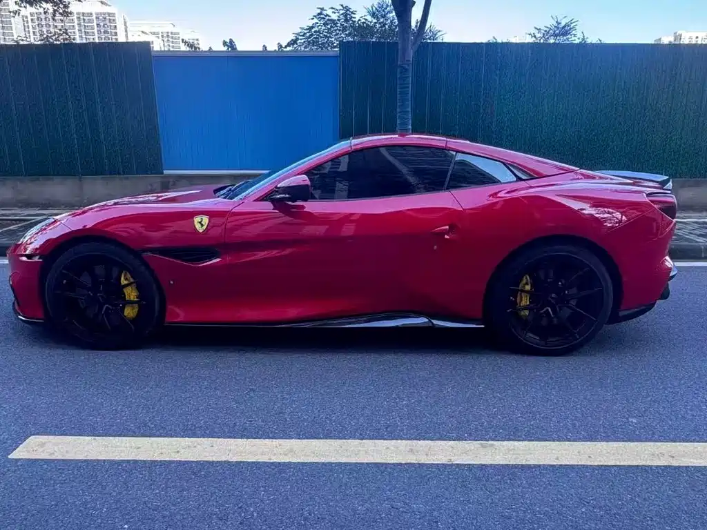 Ferrari Portofino 2018 3.9T 2019 - thumbnail 2