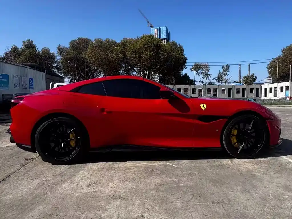 Ferrari Portofino 2018 3.9T 2019 - thumbnail 3