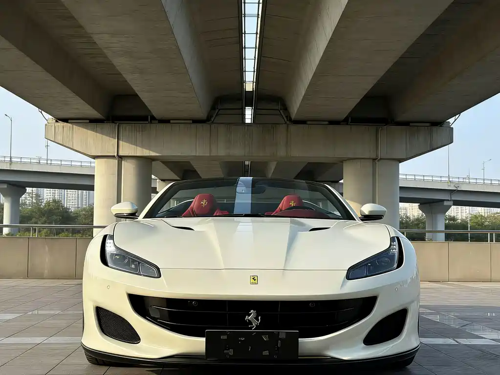 Ferrari Portofino 2018 3.9T 2019 - thumbnail 2