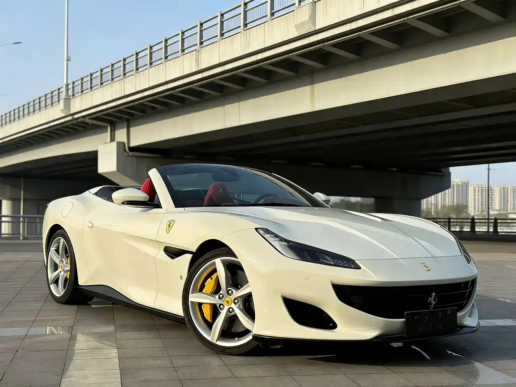 Ferrari Portofino 2018 3.9T 2019 - thumbnail 3