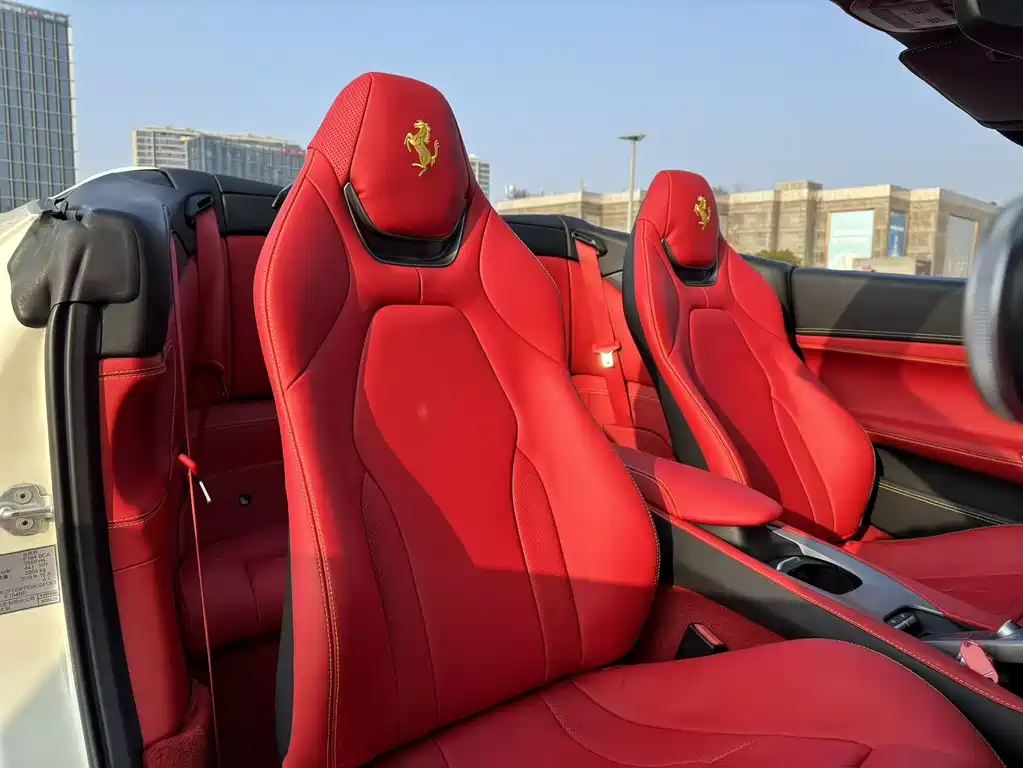 Ferrari Portofino 2018 3.9T 2019 - thumbnail 5