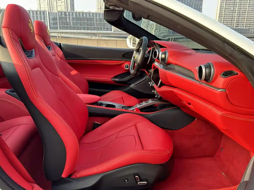 Ferrari Portofino 2018 3.9T 2019 - thumbnail 6