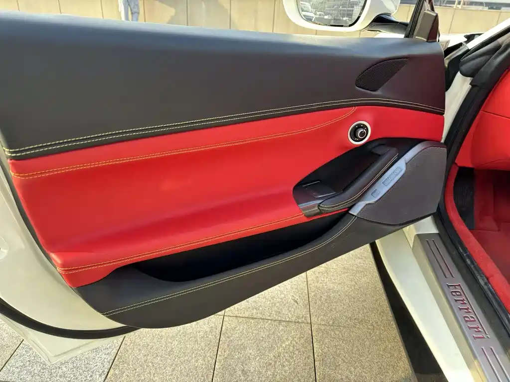 Ferrari Portofino 2018 3.9T 2019 - thumbnail 7