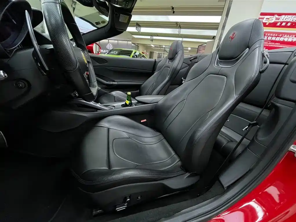 Ferrari Portofino 2018 3.9T 2019 - thumbnail 12