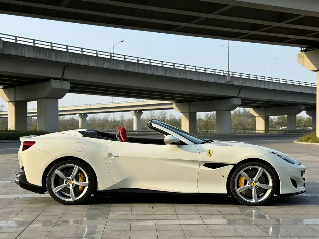 Ferrari Portofino 2018 3.9T 2019 - thumbnail 9