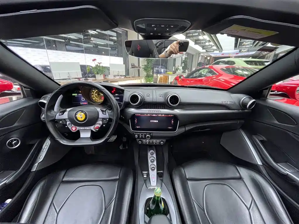 Ferrari Portofino 2018 3.9T 2019 - thumbnail 13