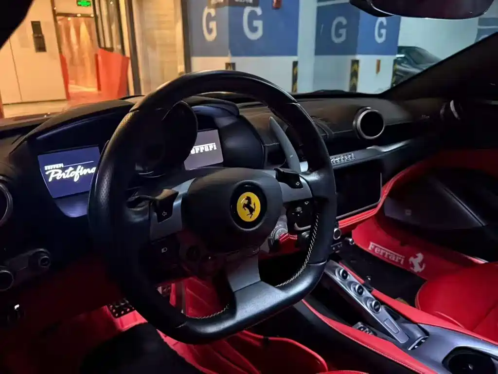 Ferrari Portofino 2018 3.9T 2019 - thumbnail 3