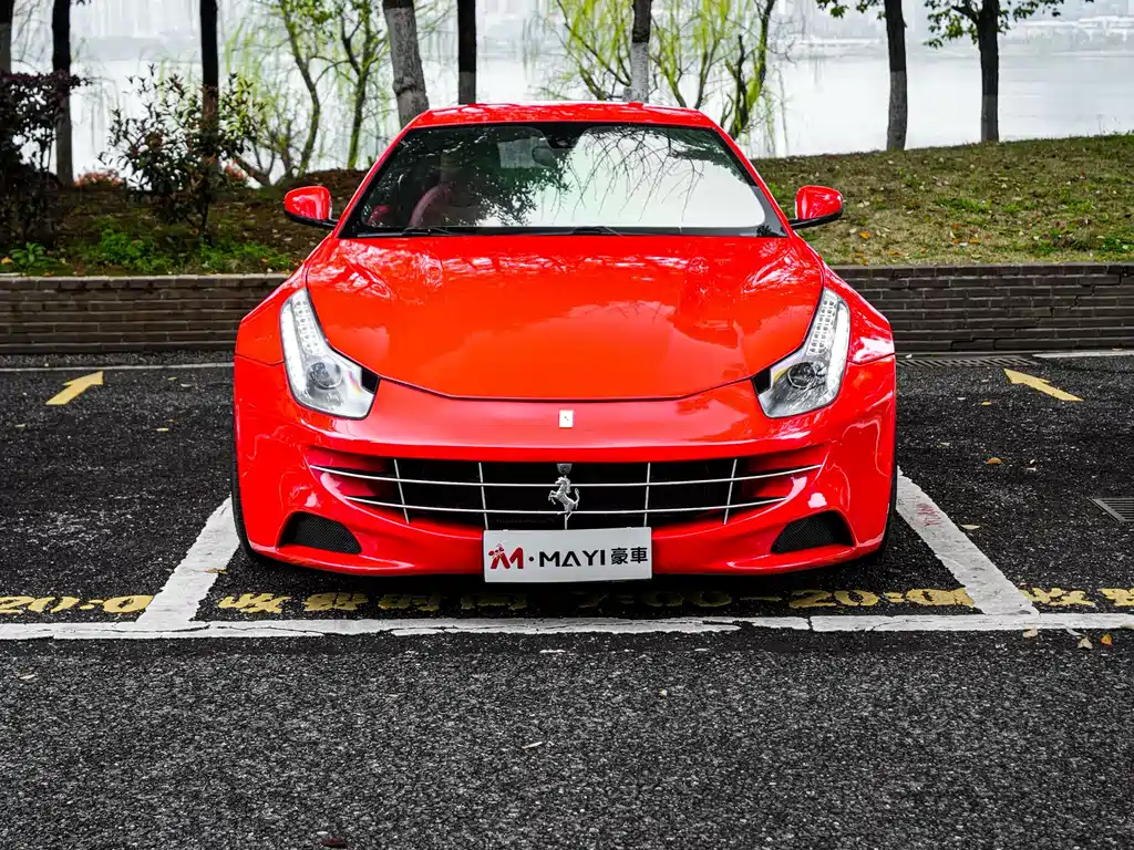 Ferrari Ferrari FF 2012 6.3L V12 2014 - thumbnail 3