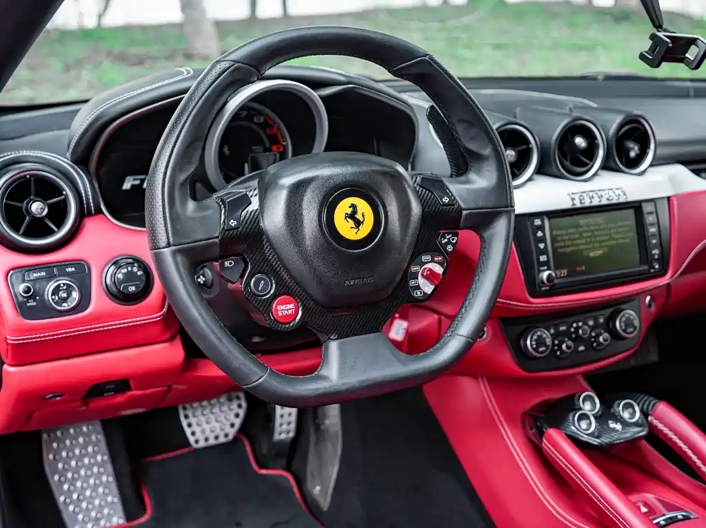 Ferrari Ferrari FF 2012 6.3L V12 2014 - thumbnail 9