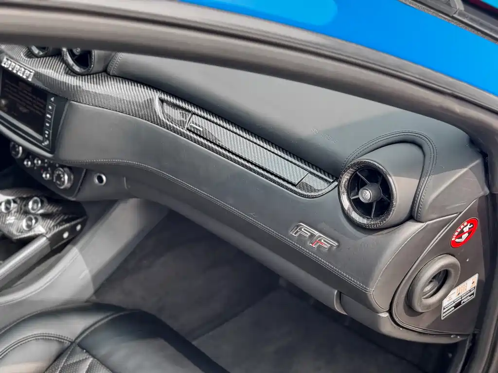 Ferrari Ferrari FF 2012 6.3L V12 2014 - thumbnail 12