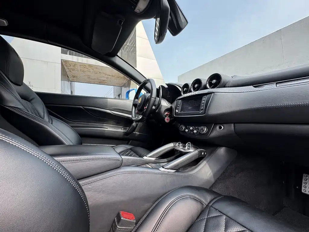 Ferrari Ferrari FF 2012 6.3L V12 2014 - thumbnail 20