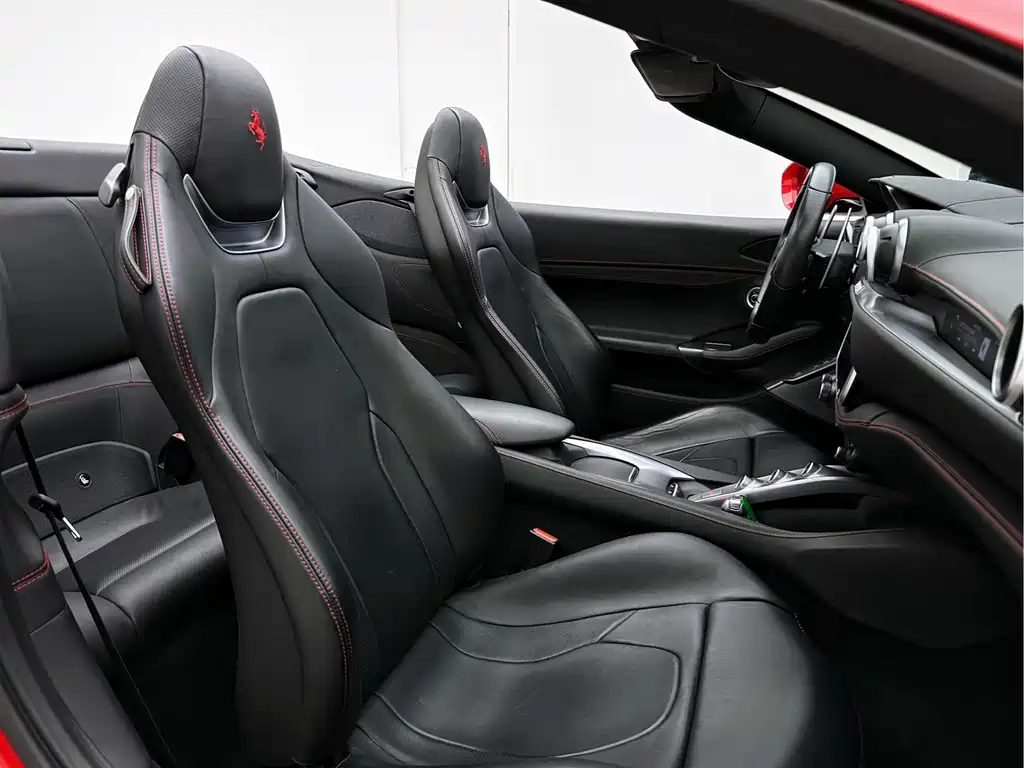 Ferrari Portofino 2018 3.9T 2019 - thumbnail 16