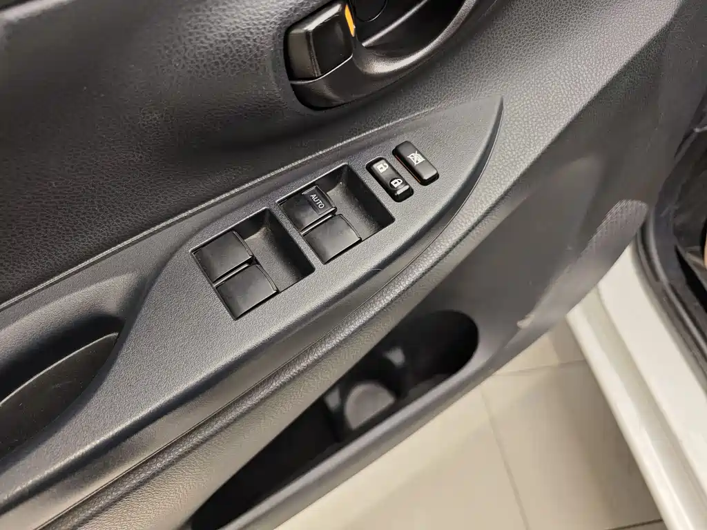 Toyota Toyota Vios 2022 1.5L 20th Anniversary Edition 2023 - thumbnail 9
