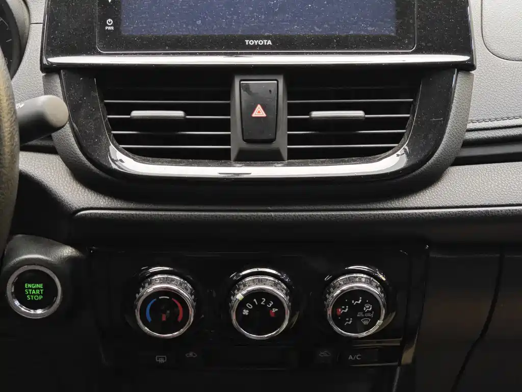 Toyota Toyota Vios 2022 1.5L 20th Anniversary Edition 2023 - thumbnail 16