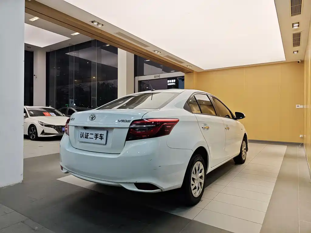 Toyota Toyota Vios 2022 1.5L 20th Anniversary Edition 2023 - thumbnail 28