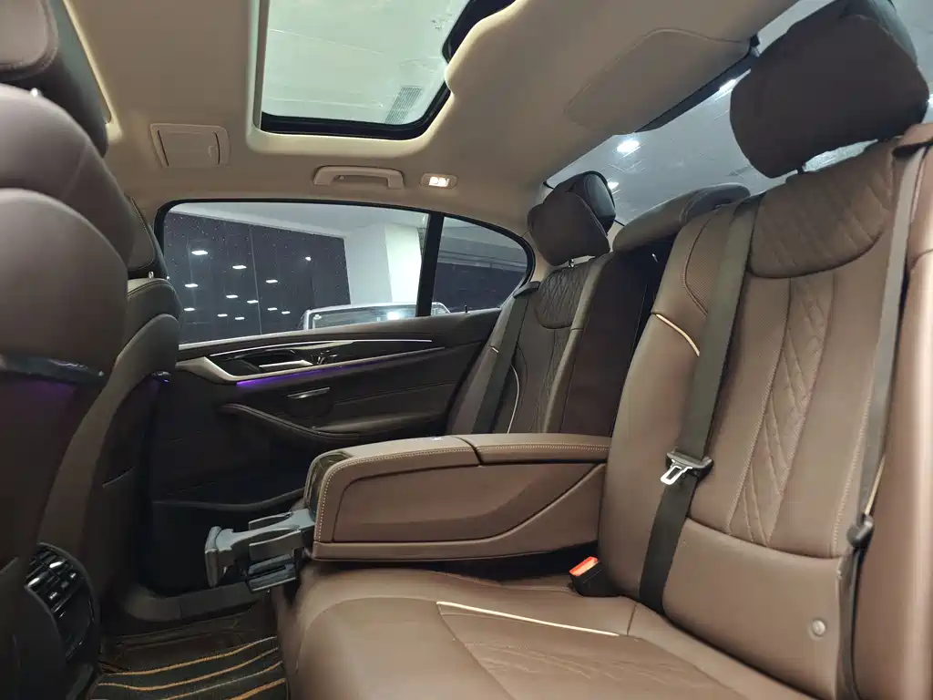 BMW BMW 5 Series 2021 Model Year Facelift 530Li Leading Edition Luxury Package 2021 - thumbnail 24