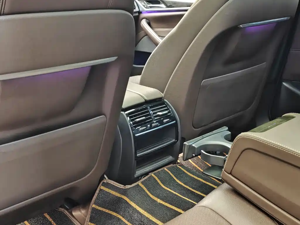 BMW BMW 5 Series 2021 Model Year Facelift 530Li Leading Edition Luxury Package 2021 - thumbnail 25