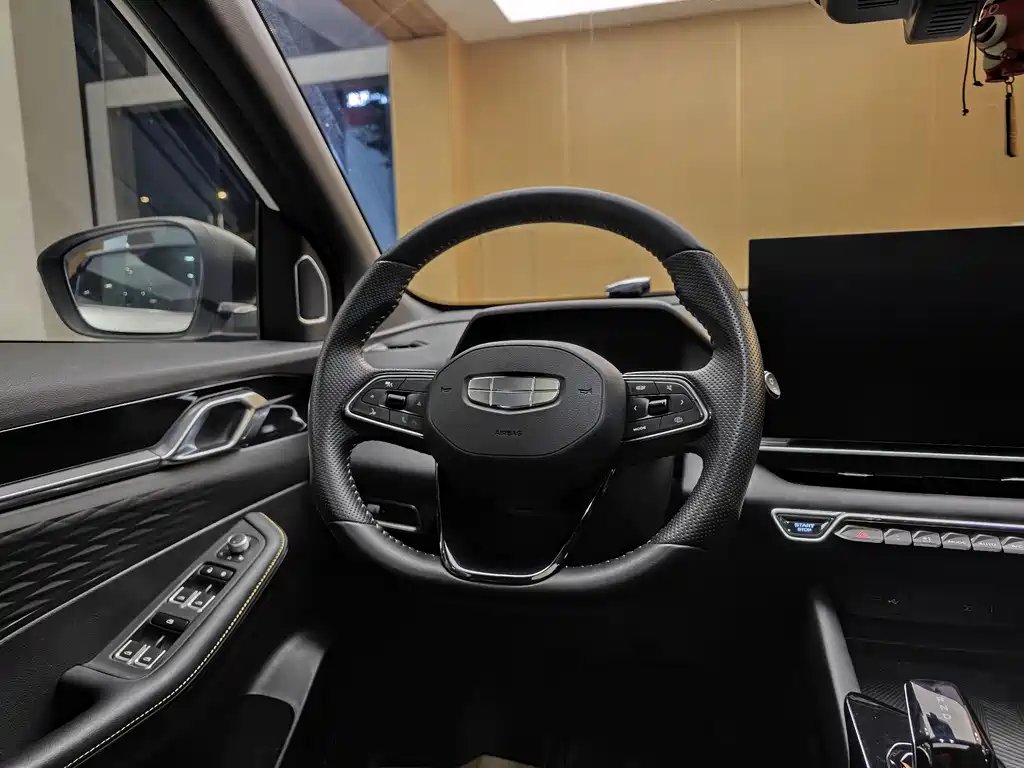 Geely Auto Geely Binyue 2025 Binyue L 1.5TD DCT Starlight 2024 - thumbnail 14