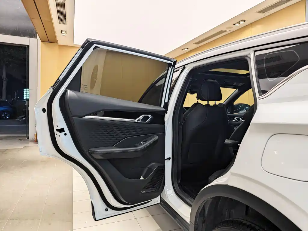 Geely Auto Geely Binyue 2025 Binyue L 1.5TD DCT Starlight 2024 - thumbnail 20