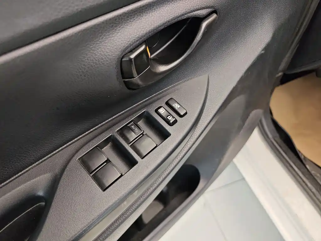 Toyota Toyota Vios 2022 Model 1.5L 20th Anniversary Edition 2023 - thumbnail 9