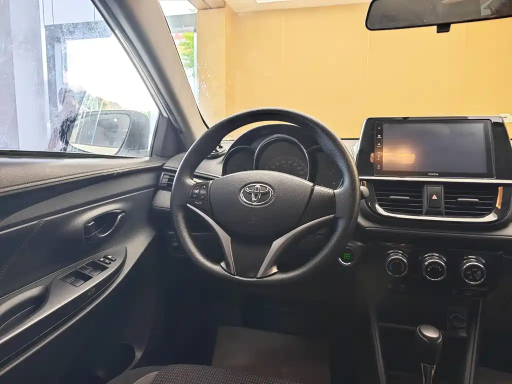 Toyota Toyota Vios 2022 Model 1.5L 20th Anniversary Edition 2023 - thumbnail 14