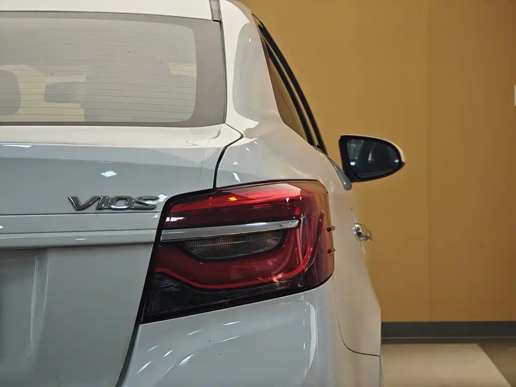 Toyota Toyota Vios 2022 Model 1.5L 20th Anniversary Edition 2023 - thumbnail 25