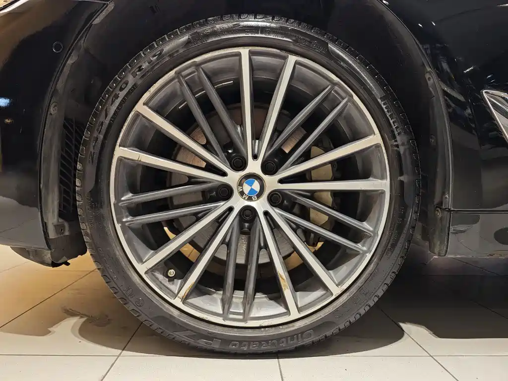 BMW BMW 5 Series 2021 530Li Leading Model M Sport Package 2021 - thumbnail 6