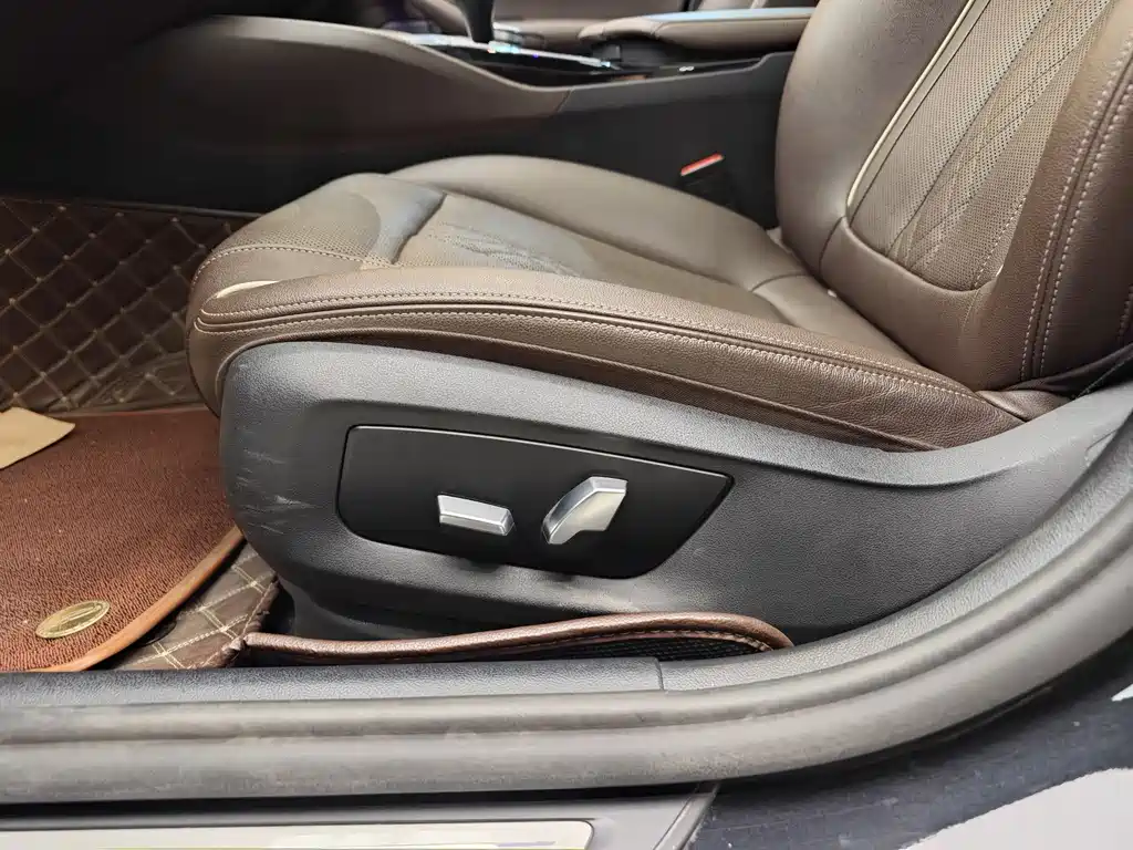 BMW BMW 5 Series 2021 530Li Leading Model M Sport Package 2021 - thumbnail 11