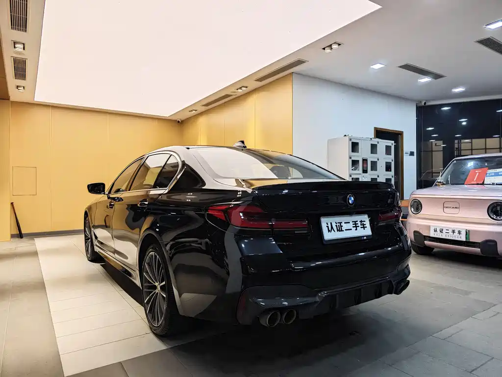 BMW BMW 5 Series 2021 530Li Leading Model M Sport Package 2021 - thumbnail 27