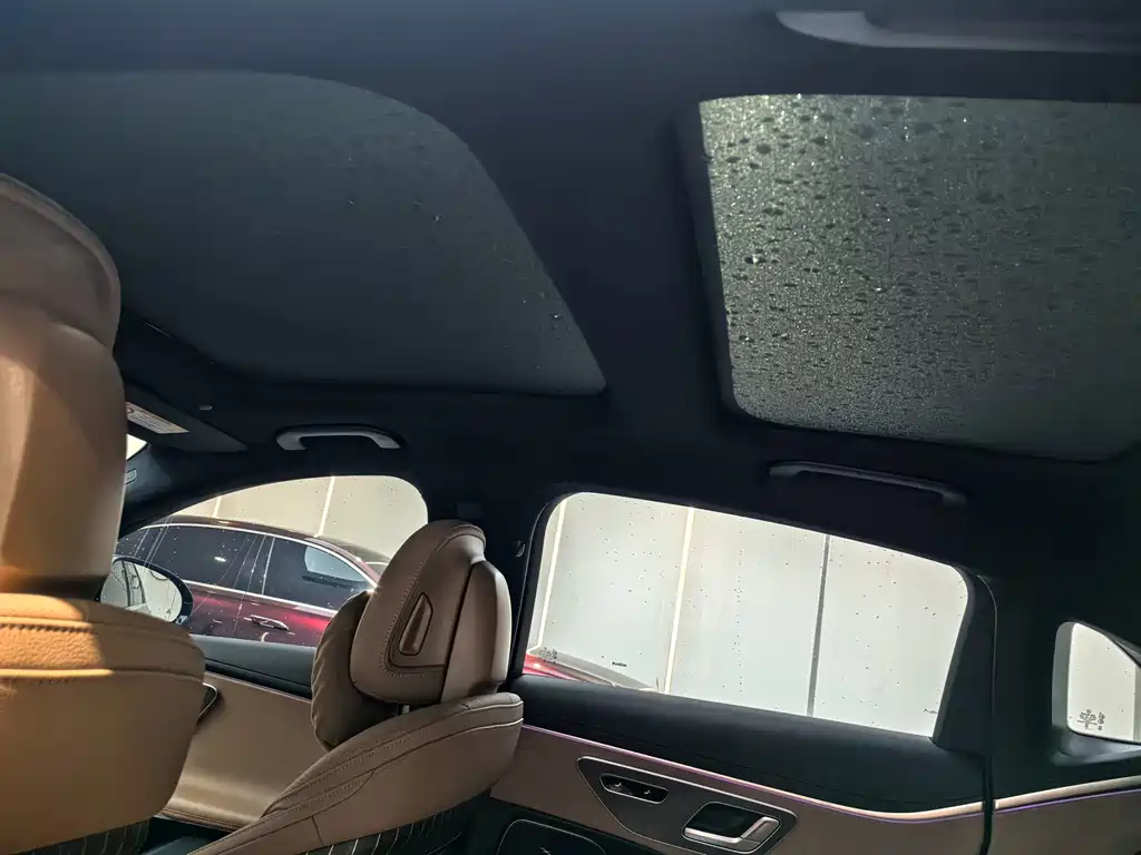 Mercedes-Benz Mercedes-Benz E-Class 2024 E 350 e L Plug-in Hybrid Sedan 2024 - thumbnail 9