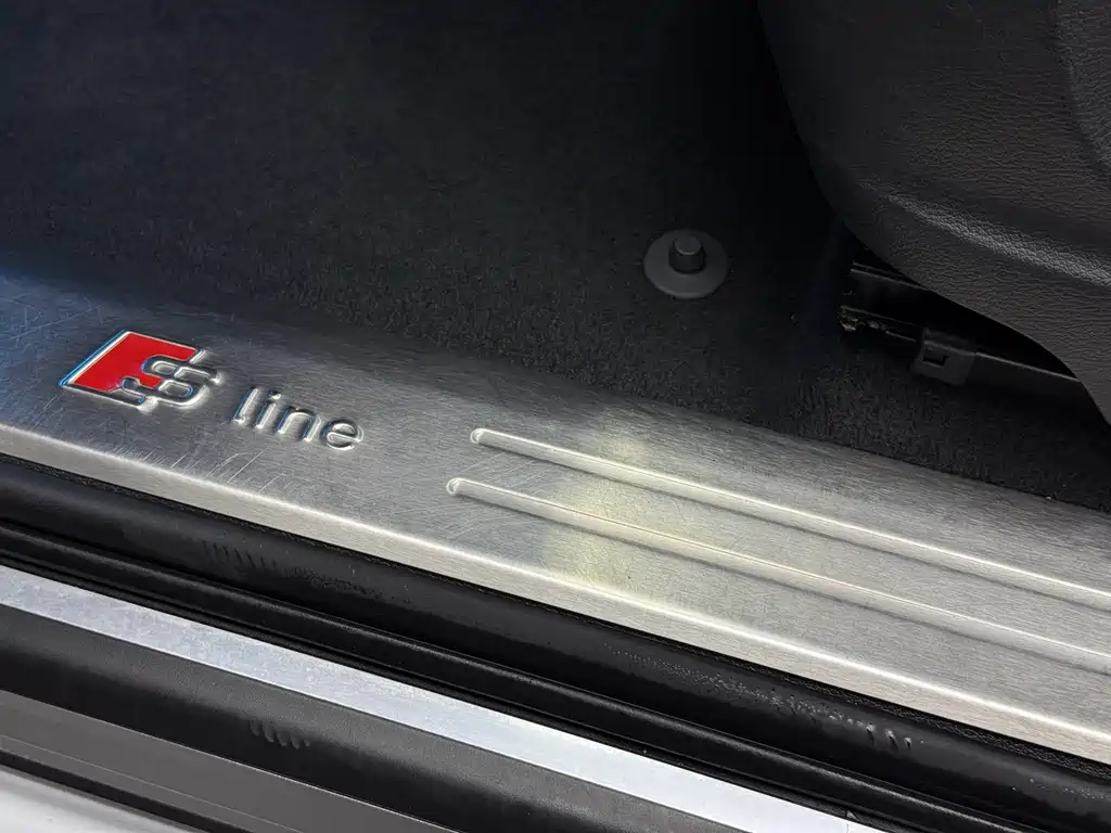 Audi Audi Q5 2015 40 TFSI Technology Package 2015 - thumbnail 9