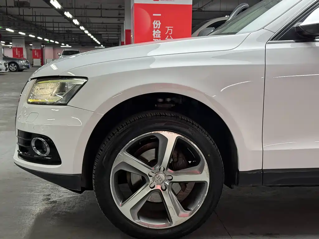 Audi Audi Q5 2015 40 TFSI Technology Package 2015 - thumbnail 24