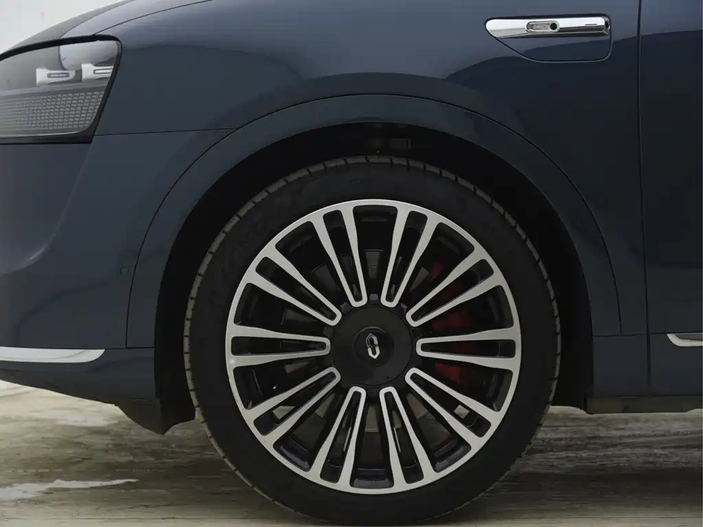 AITO Aito M9 2024 Extended Range Ultra 42kWh 6-seater 2024 - thumbnail 7
