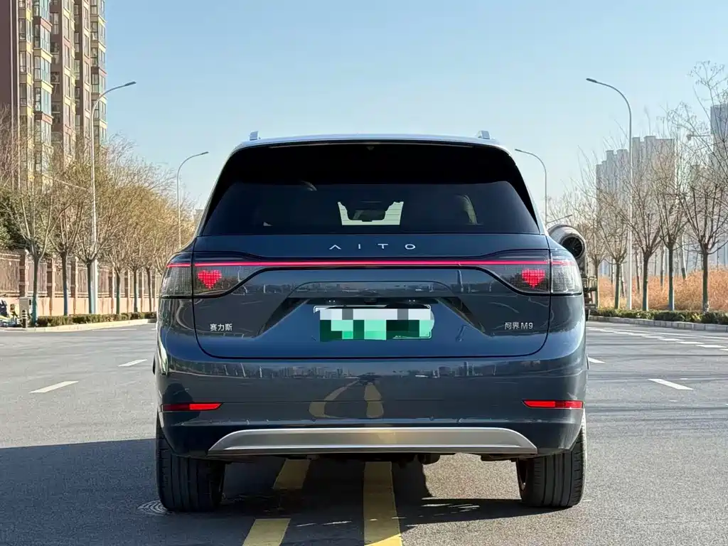 AITO Aito M9 2024 Extended Range Ultra 42kWh 6-seater 2024 - thumbnail 23