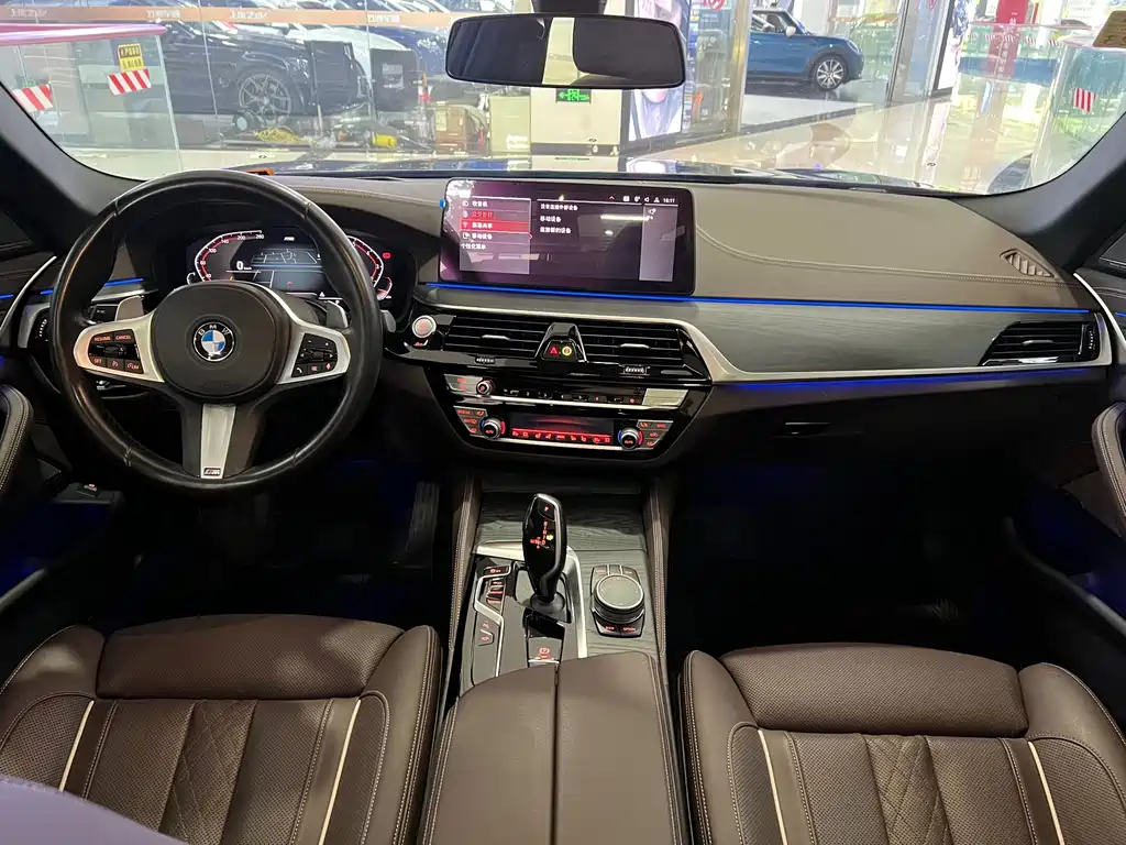 BMW BMW 5 Series 2021 530Li Luxury M Sport Package 2021 - thumbnail 7