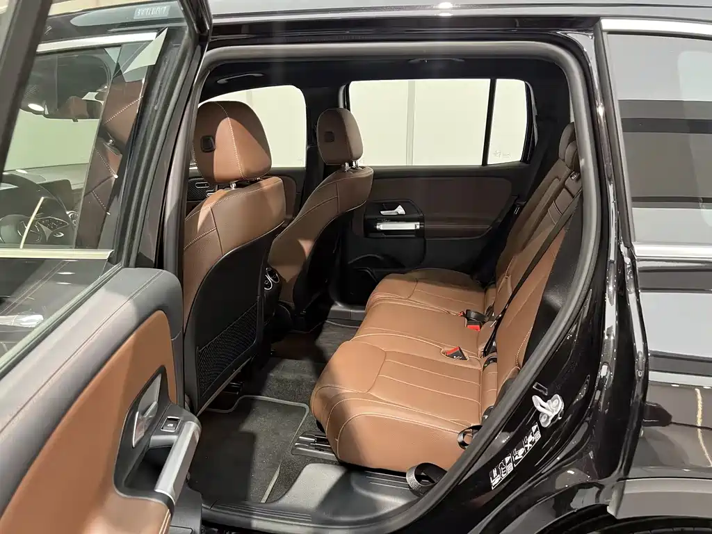 Mercedes-Benz Mercedes-Benz GLB 2025 GLB 220 Style 2025 - thumbnail 6
