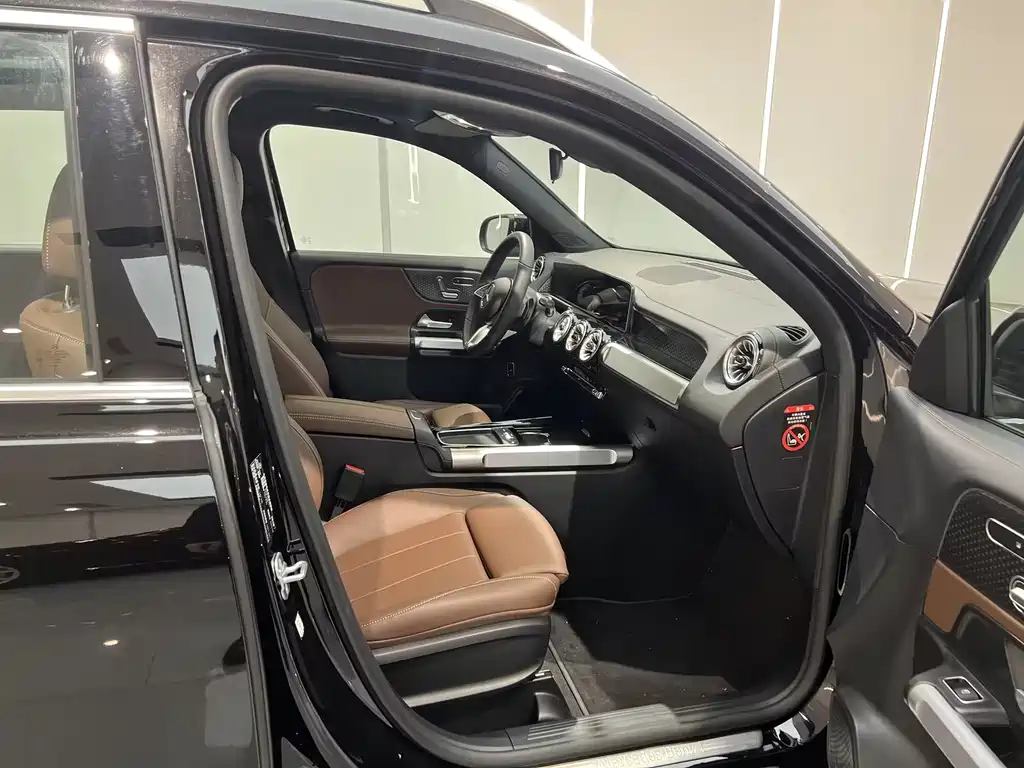 Mercedes-Benz Mercedes-Benz GLB 2025 GLB 220 Style 2025 - thumbnail 9