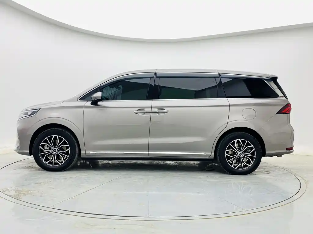 Roewe Roewe iMAX8 NEV 2025 1.5T DMH Land Luxury Edition 2025 - thumbnail 4