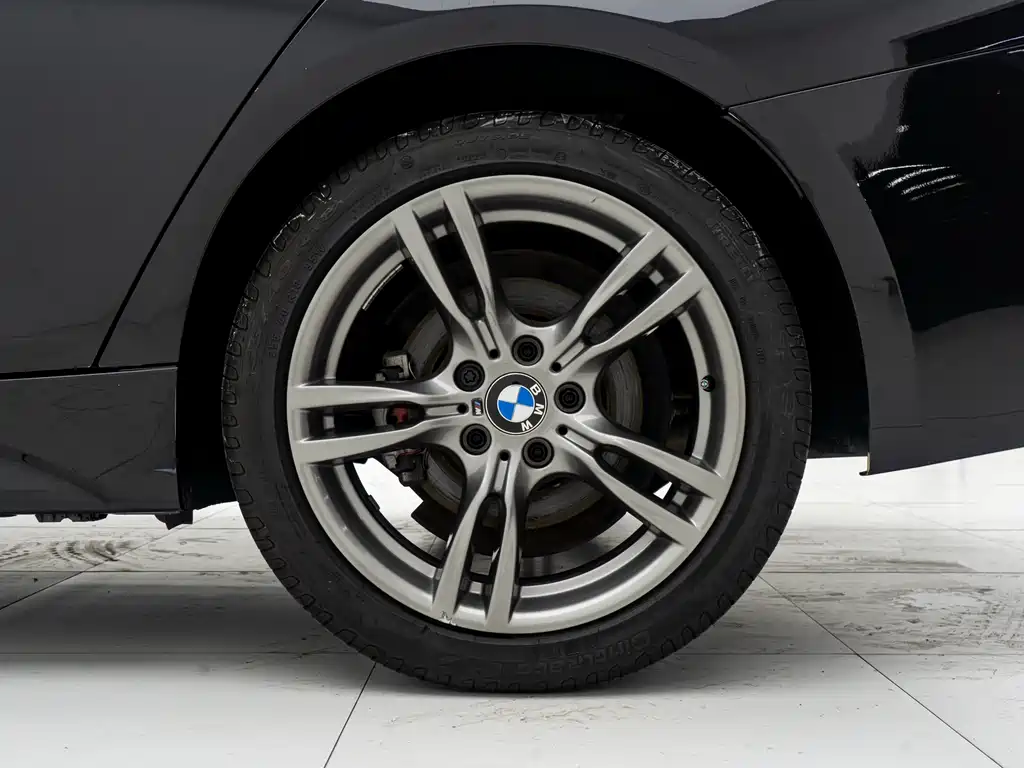 BMW BMW 3 Series 2018 330Li M Sport Shadow Night Edition 2018 - thumbnail 22