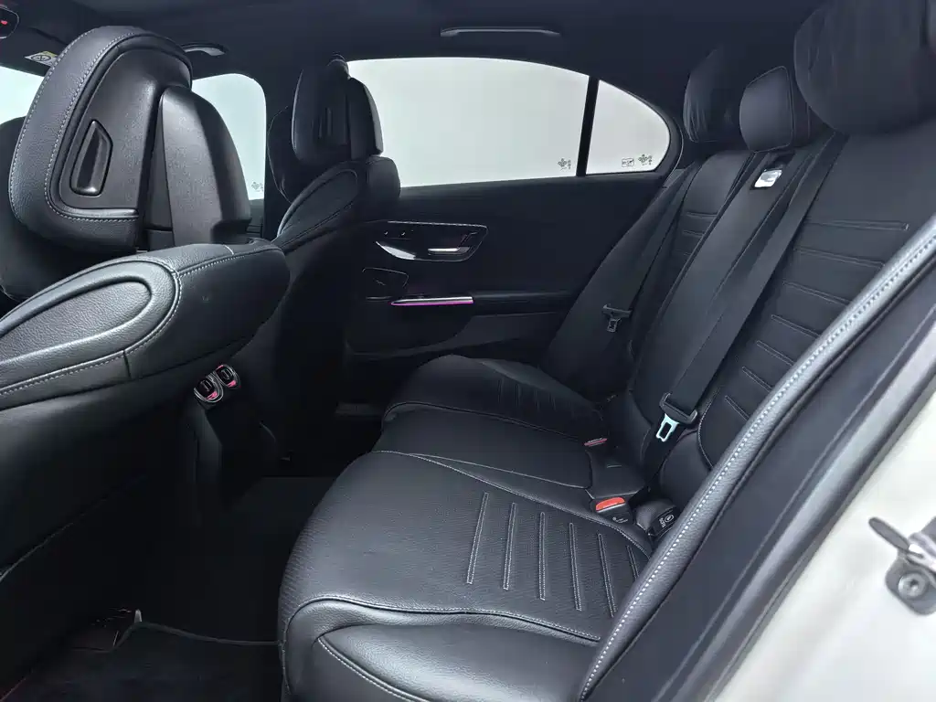 Mercedes-Benz Mercedes-Benz C-Class 2024 C 260 L Sport Edition 2024 - thumbnail 6