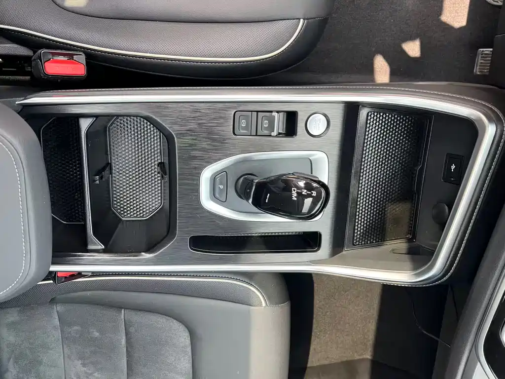 Haval Haval H6 2023 Guochao Edition 1.5T Auto Urban Edition 2023 - thumbnail 17