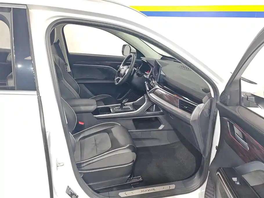 Haval Haval H6 2023 Guochao Edition 1.5T Auto Urban Edition 2024 - thumbnail 8