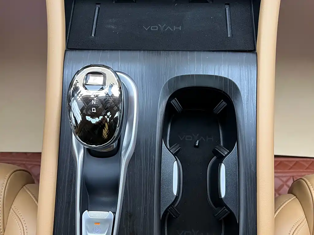 Lantu Automobile Lantu Dreamer 2024 PHEV Ultra-Long Range Premium Edition 2024 - thumbnail 14