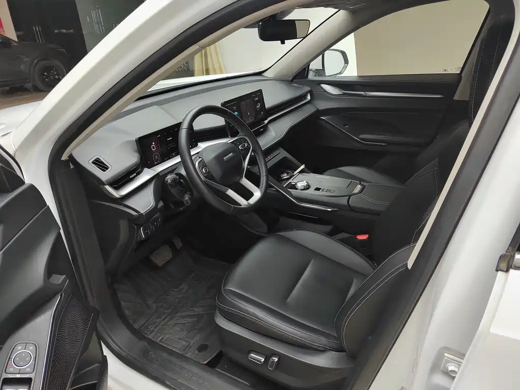 Haval Haval H6 New Energy 2023 DHT-PHEV 110KM Changxing Edition 2024 - thumbnail 4