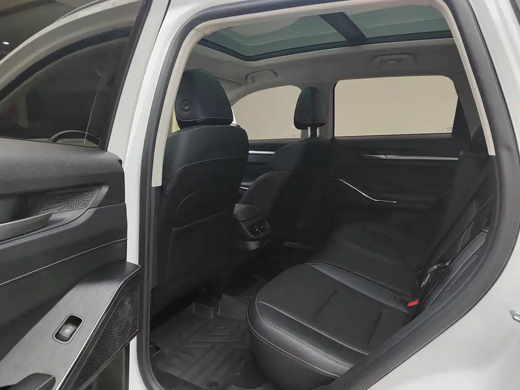 Haval Haval H6 New Energy 2023 DHT-PHEV 110KM Changxing Edition 2024 - thumbnail 5